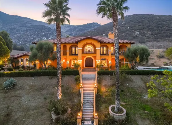 Riverside, CA 92503,16975 Highview CT