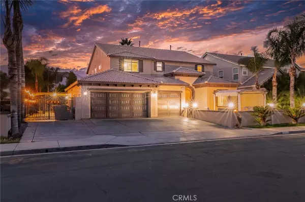 518 Peregrine LN, San Jacinto, CA 92582