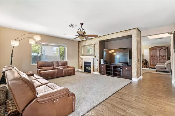 San Jacinto, CA 92582,518 Peregrine LN