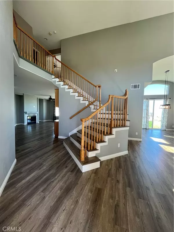 Lake Elsinore, CA 92532,9 Corte Montena