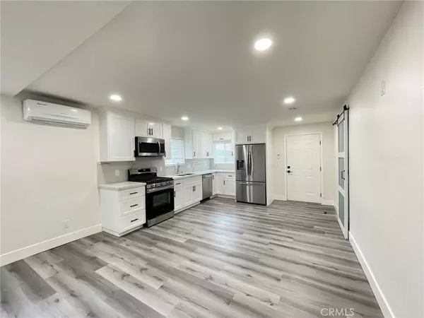 Corona, CA 92883,26346 Pawpaw CT #1