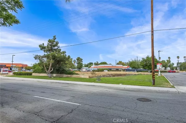 Rialto, CA 92376,940 Bloomington Ave