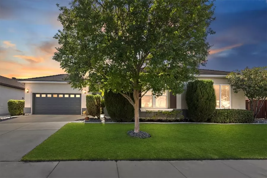 40180 N End, Murrieta, CA 92563