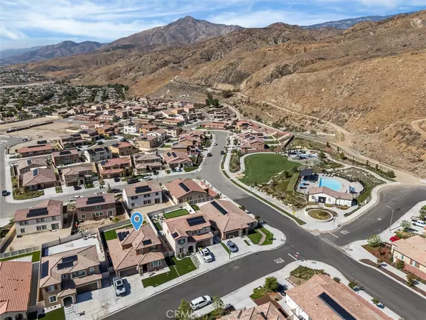 Highland, CA 92346,8002 Sorrento Way