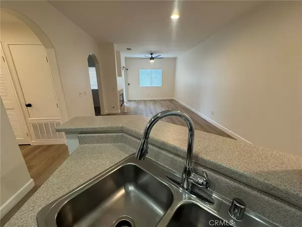 Murrieta, CA 92563,26438 Arboretum WAY