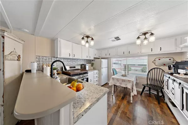 Hemet, CA 92545,601 N Kirby ST #108