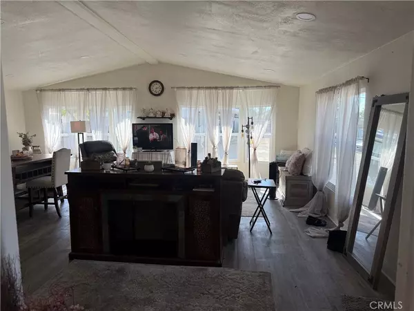 San Jacinto, CA 92583,4419 Old Mountain AVE #14
