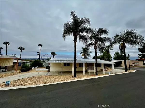Hemet, CA 92543,1536 S State st #58