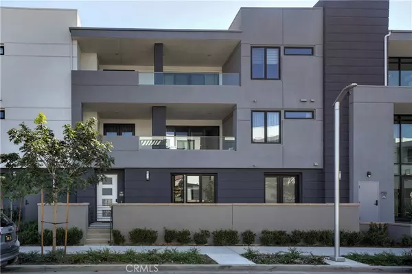 16235 Dawn Way #203, Tustin, CA 92782