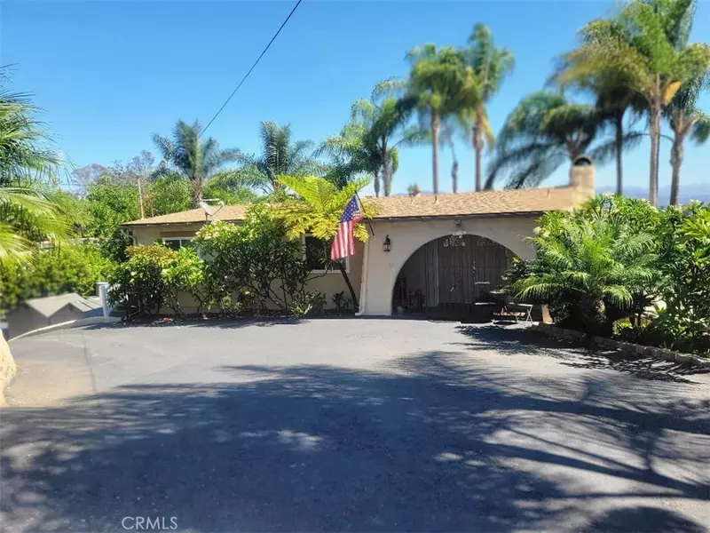 10549 Queen AVE, La Mesa, CA 91941