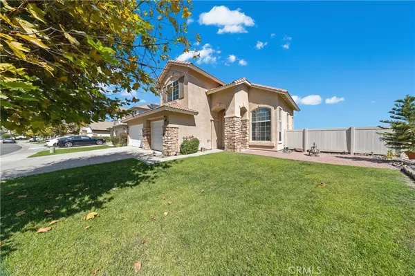 Lake Elsinore, CA 92532,30 Del Santello