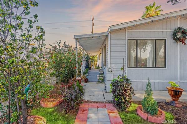 Perris, CA 92571,3017 Lake View DR