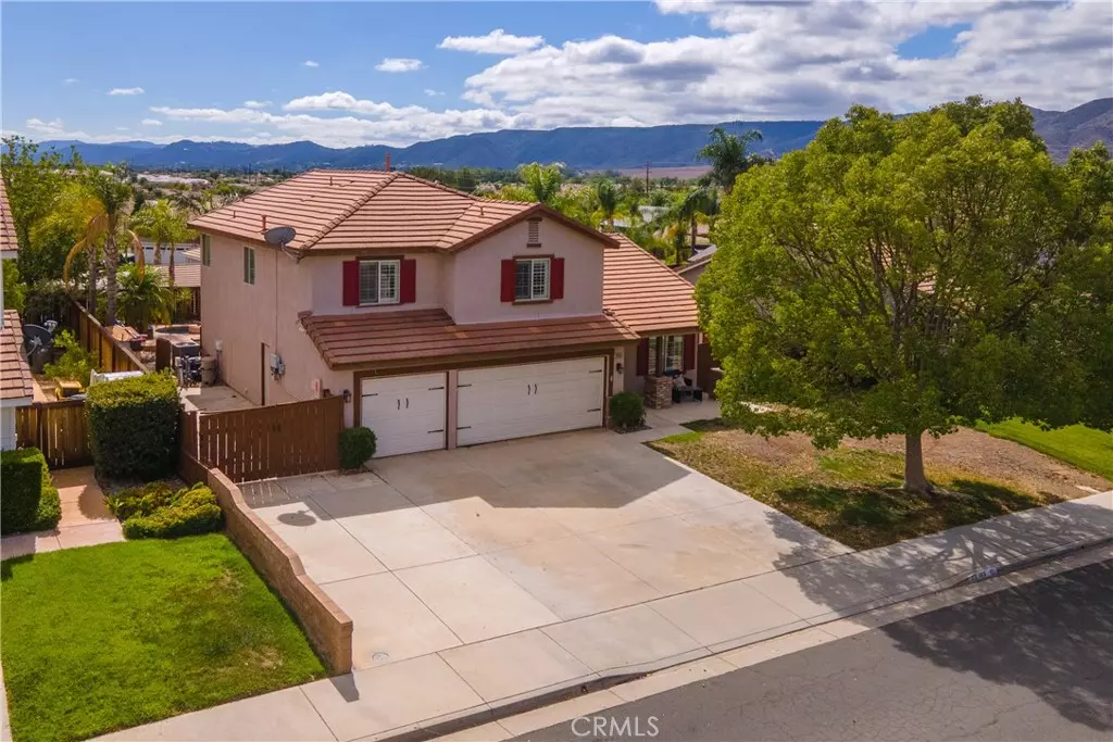 Murrieta, CA 92562,23513 Mountain Breeze Dr