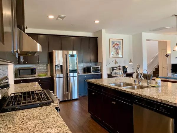 Murrieta, CA 92563,28667 Clearview