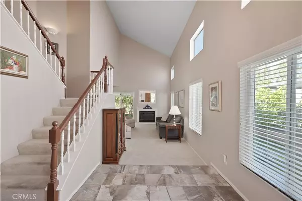 Murrieta, CA 92563,39861 Via Castana