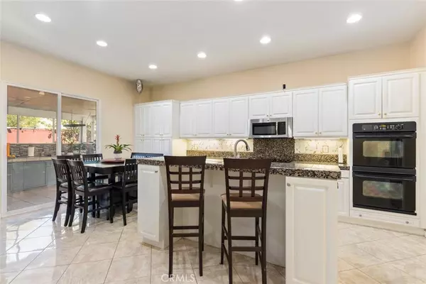 Murrieta, CA 92563,29406 Green Side