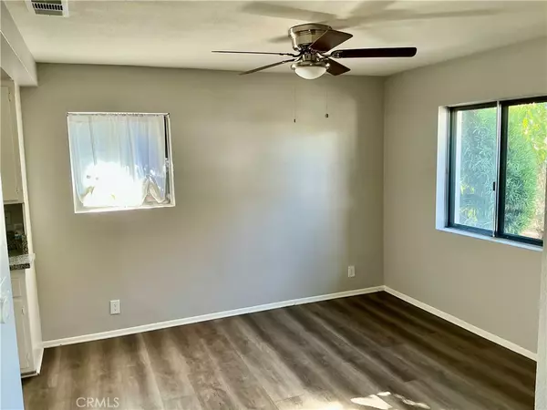 Hemet, CA 92543,527 Fern