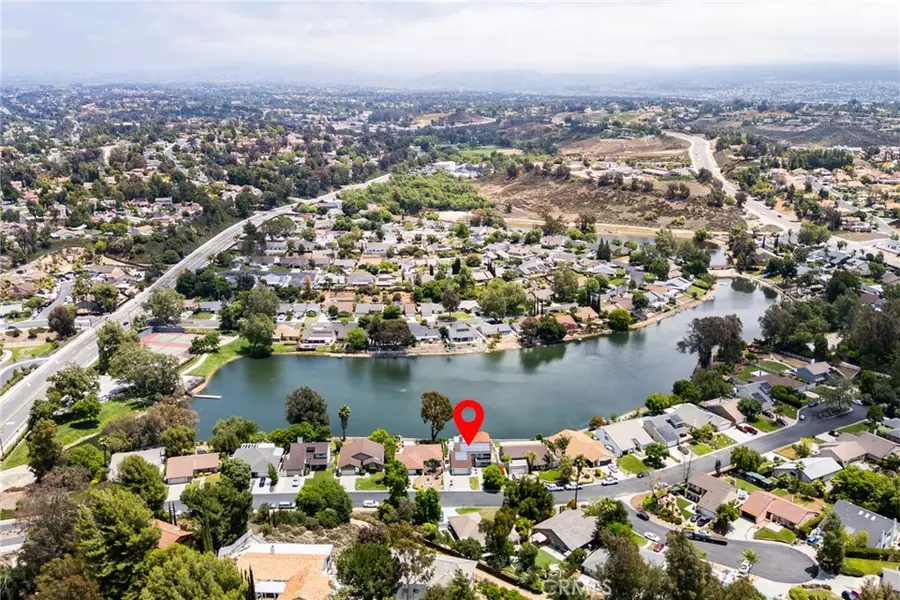 42768 Santa Suzanne PL, Temecula, CA 92592