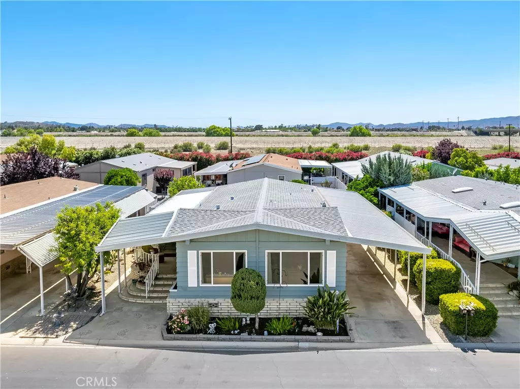 San Jacinto, CA 92583,2230 Lake park #170