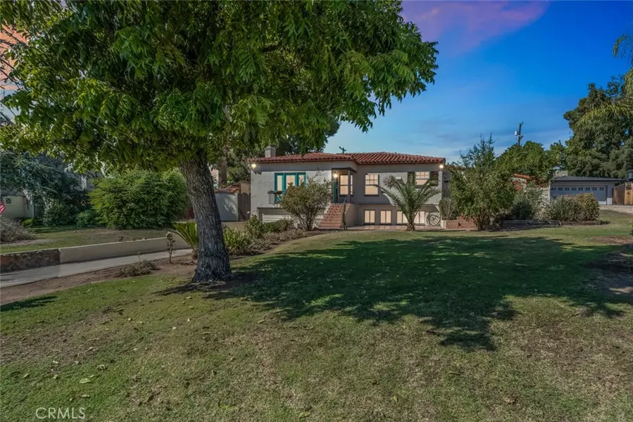 2928 Elmwood Ave, Bakersfield, CA 93305