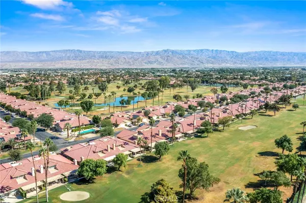 Palm Desert, CA 92211,77583 Woodhaven S