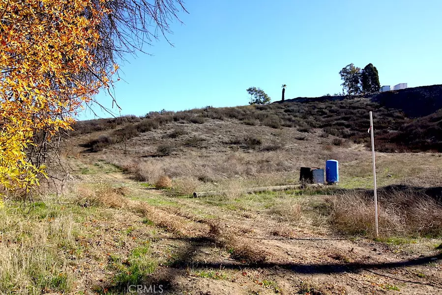 33687 N Sidney CIR, Winchester, CA 92596