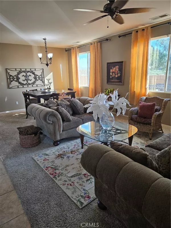 San Jacinto, CA 92582,1742 Caseros