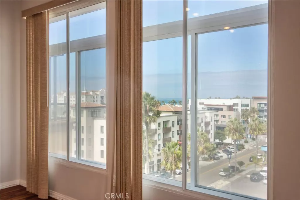 Oceanside, CA 92054,301 Mission AVE #602