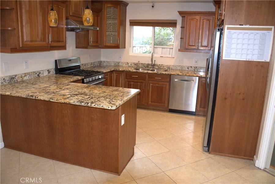 331 Peyton DR, Hayward, CA 94544