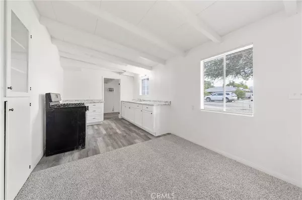 Hemet, CA 92544,42116 Acacia AVE
