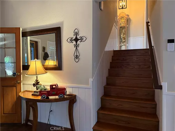 Angelus Oaks, CA 92305,6314 Sugar Pines Cir