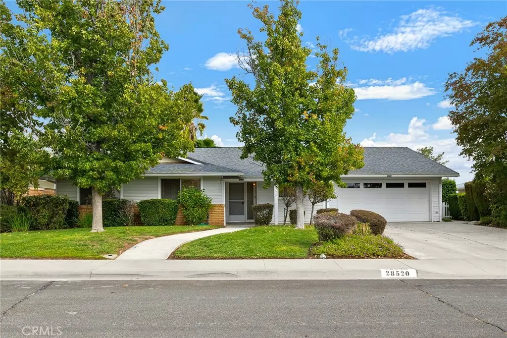 Menifee, CA 92586,28520 Portsmouth