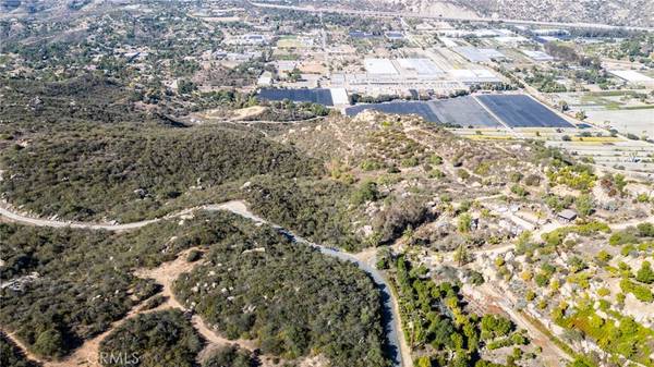 Fallbrook, CA 92028,6758 Rainbow Heights