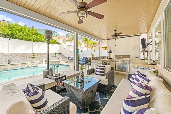 29880 Pinehurst, Murrieta, CA 92563