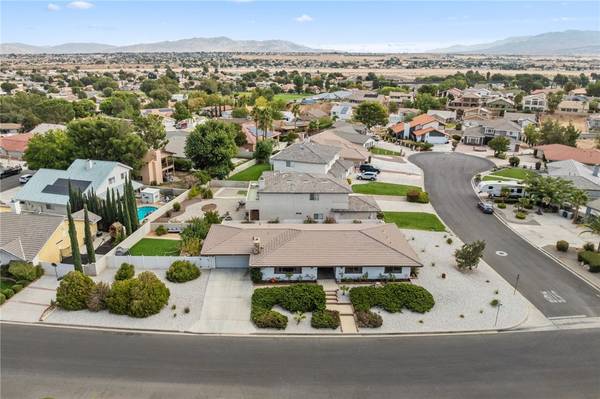 Victorville, CA 92395,12707 Fairway RD