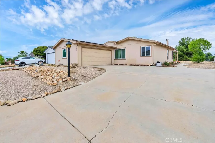 24800 Cornstalk Rd., Wildomar, CA 92595