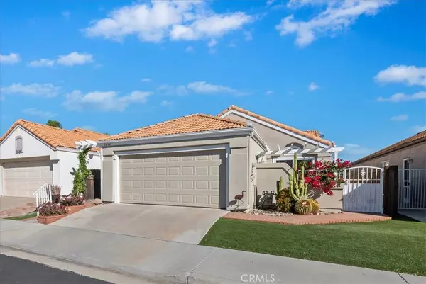 Menifee, CA 92584,28148 Palm Villa
