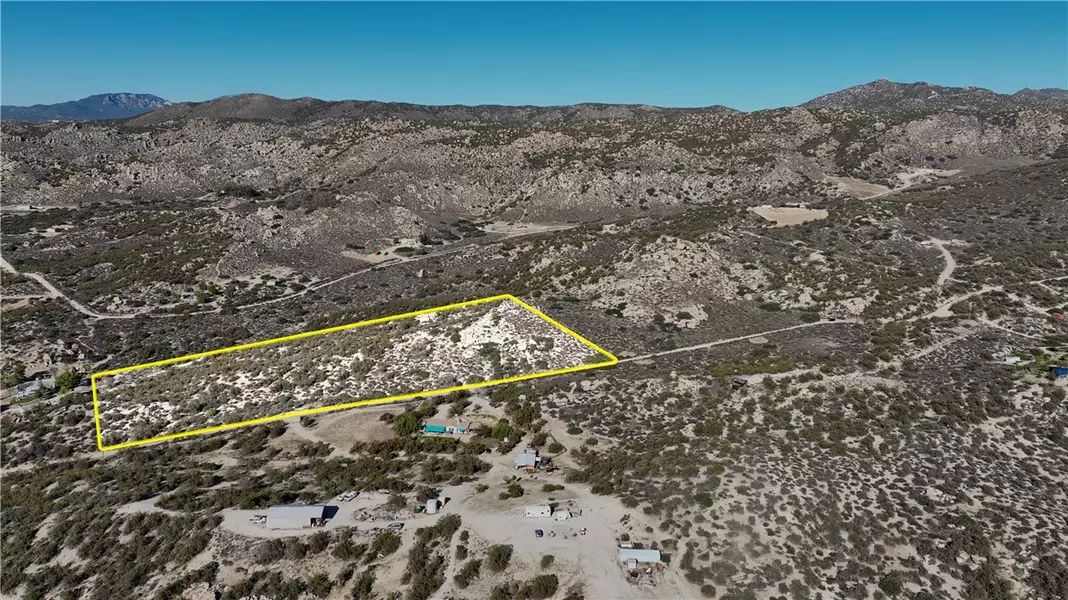 3 Indian Trails RD, Aguanga, CA 92536