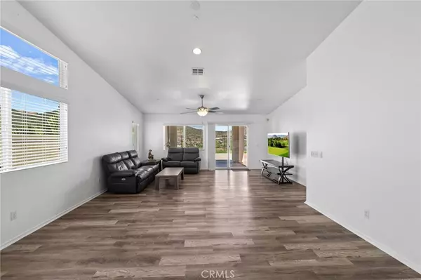 Lake Elsinore, CA 92532,35142 Sorrel LN