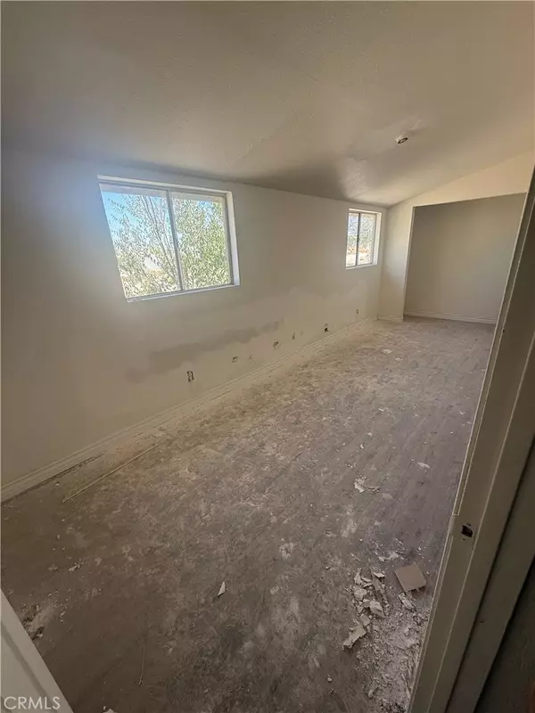 Lucerne Valley, CA 92356,34774 Old Woman Springs