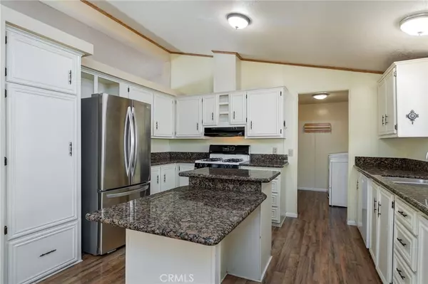 Murrieta, CA 92563,38350 Via Taffia