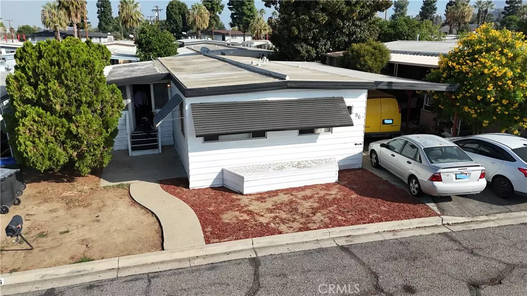 Riverside, CA 92507,1560 Massachusetts