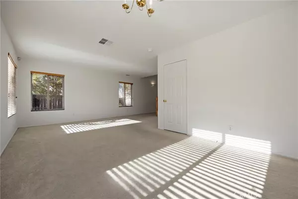 Murrieta, CA 92563,39312 Via Belleza