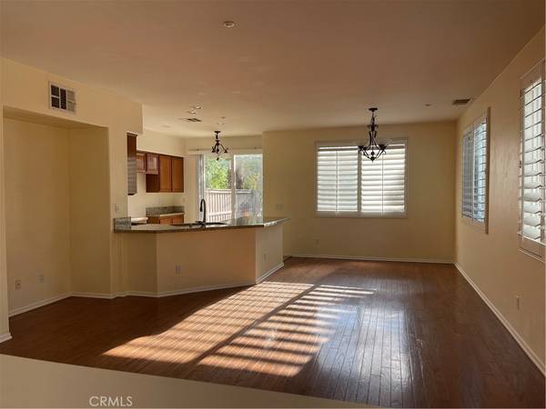 Murrieta, CA 92562,25248 Meadow Walk #1