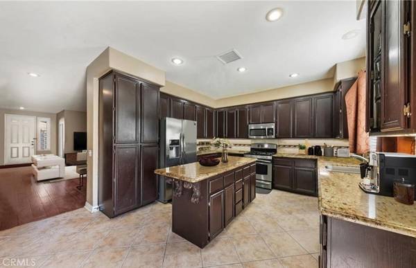 Murrieta, CA 92562,39766 Pinedale Way