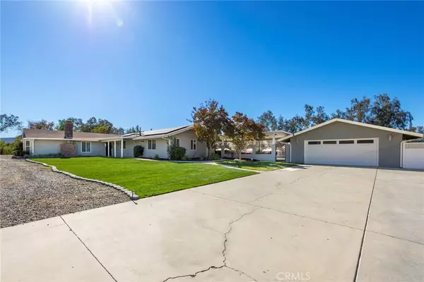 Hemet, CA 92543,30245 Santa Fe