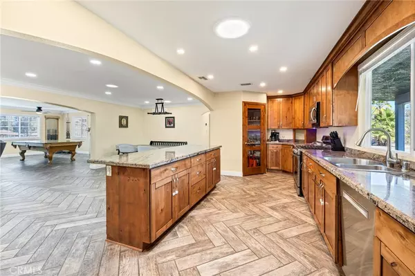 Hemet, CA 92543,30245 Santa Fe