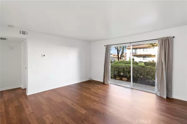 Mentone, CA 92359,1365 Crafton AVE #1023