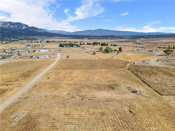 Aguanga, CA 92536,41620 Lakefront Dr