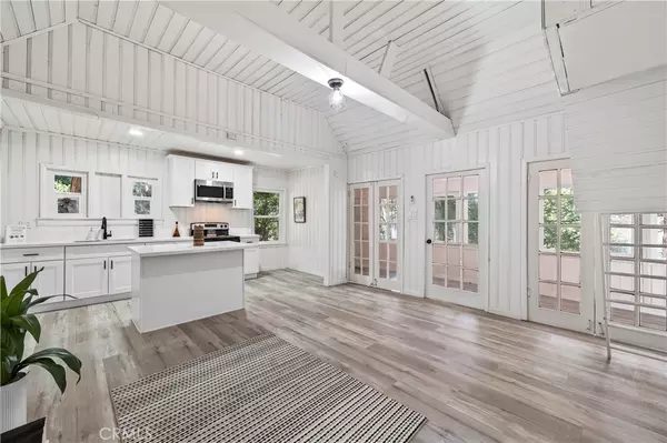 Crestline, CA 92325,23740 Skyland